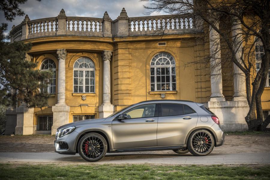  Mercedes-AMG GLA45 4Matic 2017 года  (WW) (фото 40 из 40)